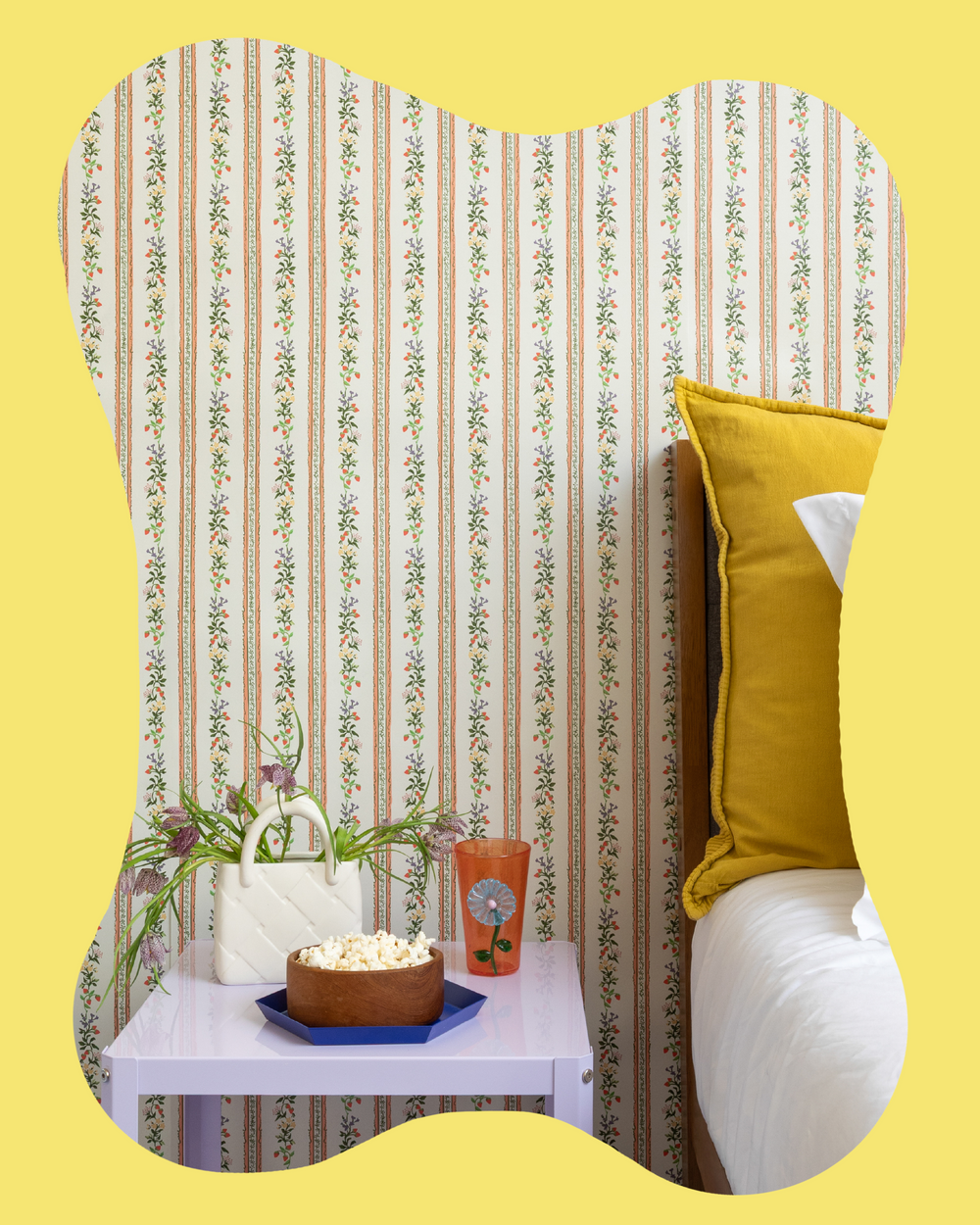 Chasing Paper Wallpaper