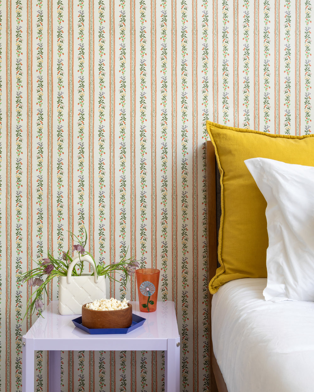 Chasing Paper Wallpaper