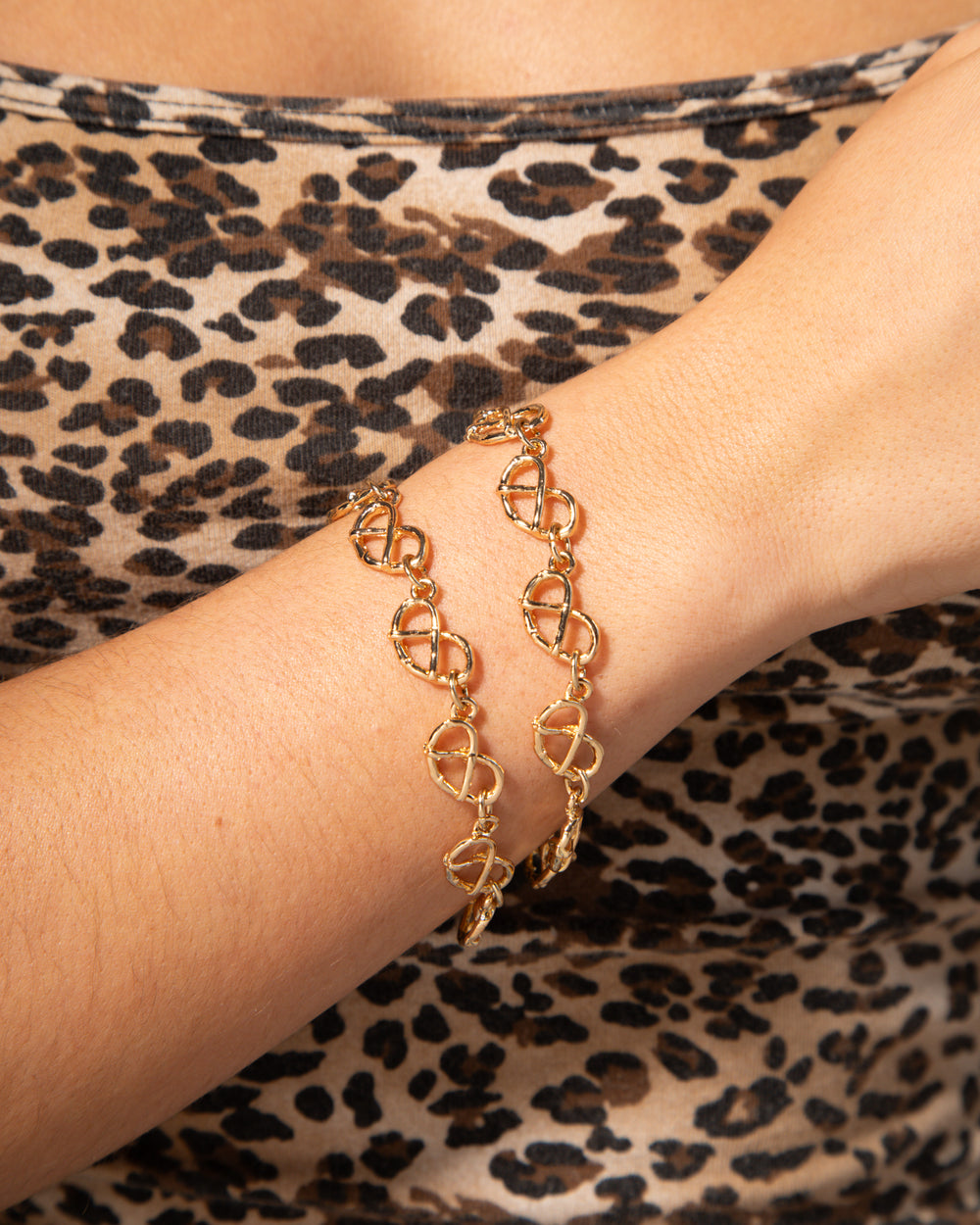 Pretzel Chain Bracelet