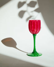 Load image into Gallery viewer, Lotus Wine Glasses