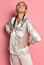 Load image into Gallery viewer, Vari White Bloom Pajama Set
