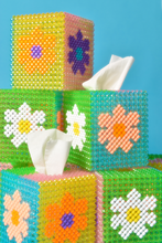 Load image into Gallery viewer, Daisy Tissue Box