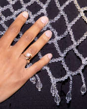 Load image into Gallery viewer, Handsy Ring