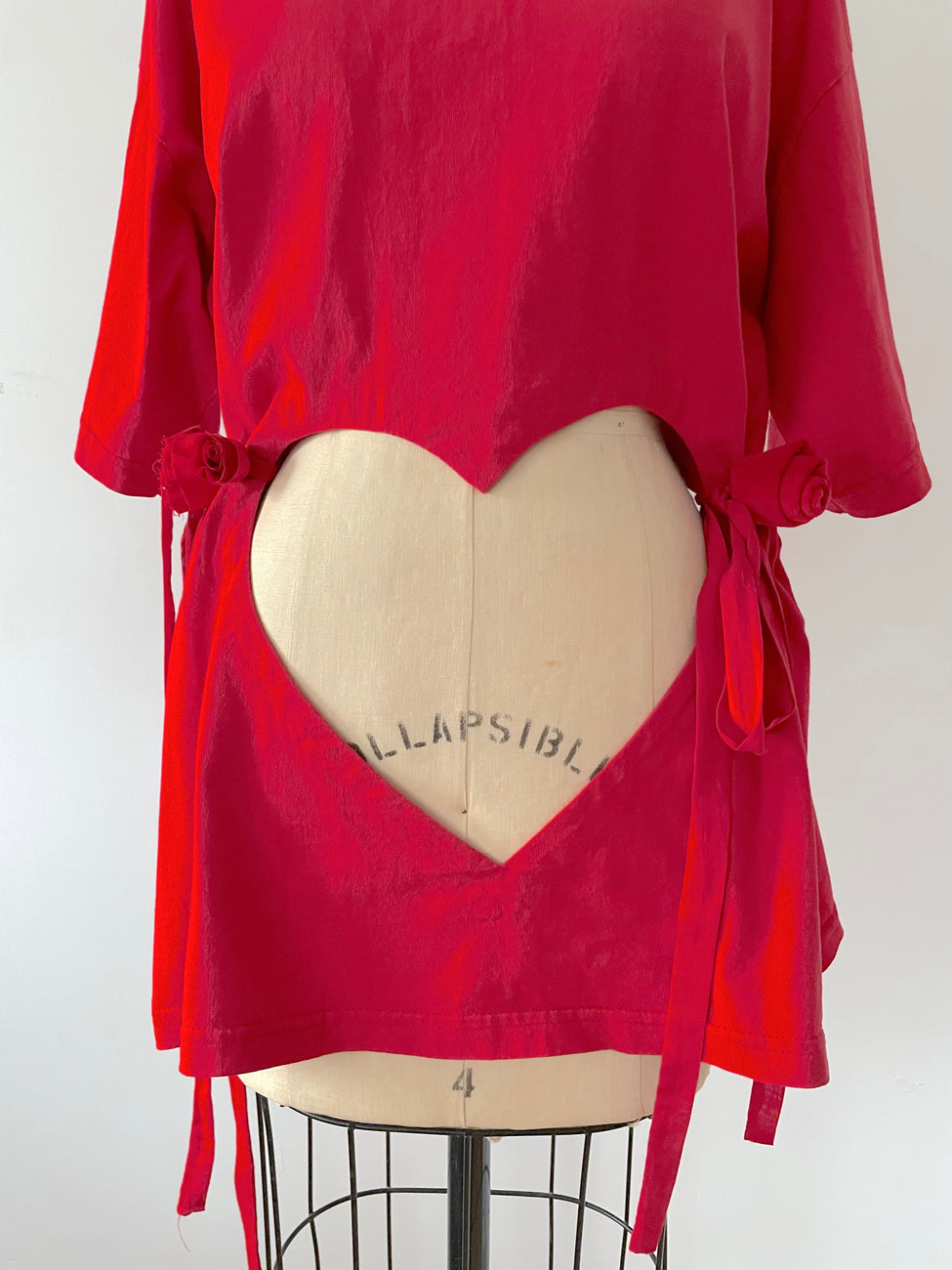 Sarah Aphrodite Double Heart Cut-Out Tee with Ties