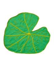 Load image into Gallery viewer, Lilypad Placemat Set