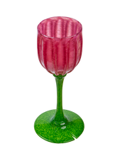 Load image into Gallery viewer, Lotus Wine Glasses