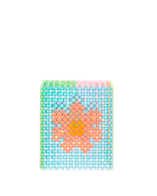 Load image into Gallery viewer, Daisy Tissue Box
